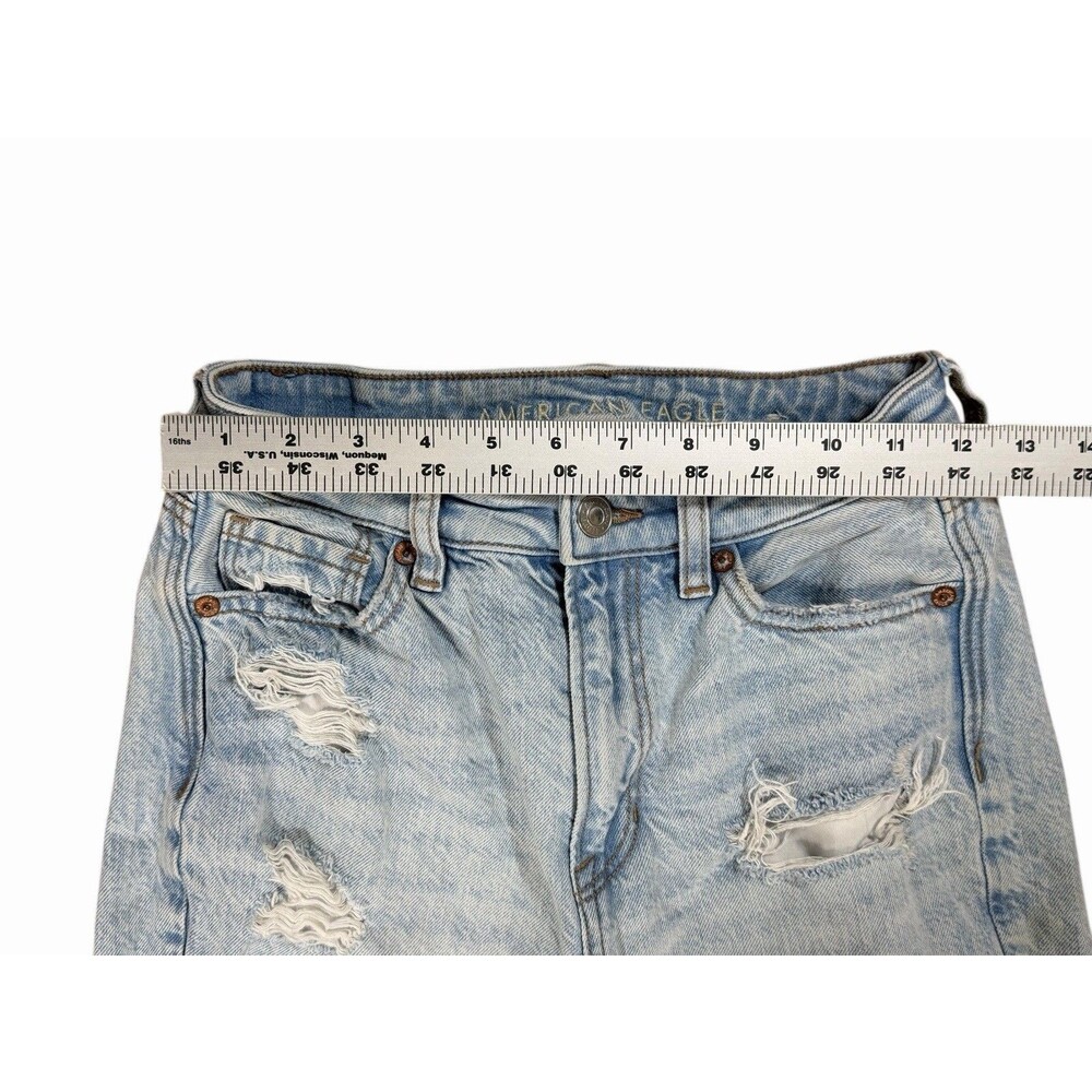 American Eagle Women’s Jeans, Distressed, Light Wash, Comfort Stretch, Size 00 - Picture 5 of 11